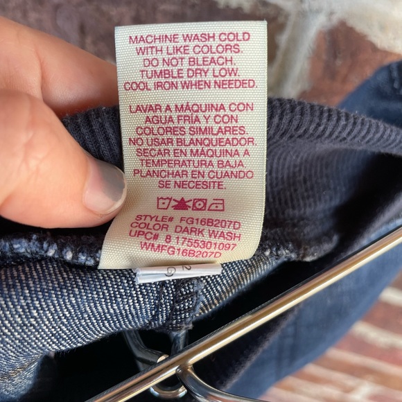 Little Girl’s Faded Glory Chambray Elastic Waist Shorts Size Large 10-12 - Picture 8 of 8